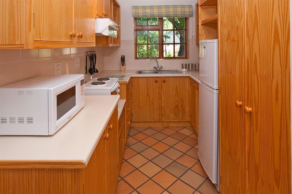 La Galiniere Guest Cottages ฟรันเชิค ภายนอก รูปภาพ
