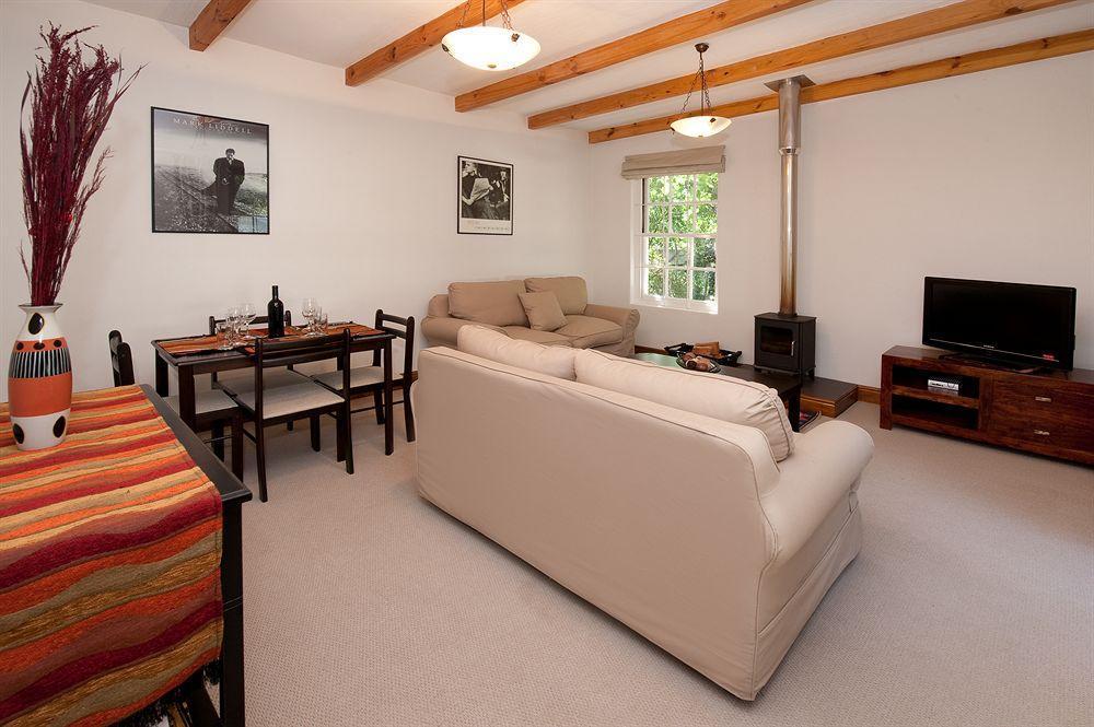 La Galiniere Guest Cottages ฟรันเชิค ภายนอก รูปภาพ